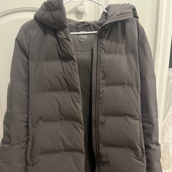 Uniqlo Jackets & Blazers - Uniqlo Seamless Down Short Coat